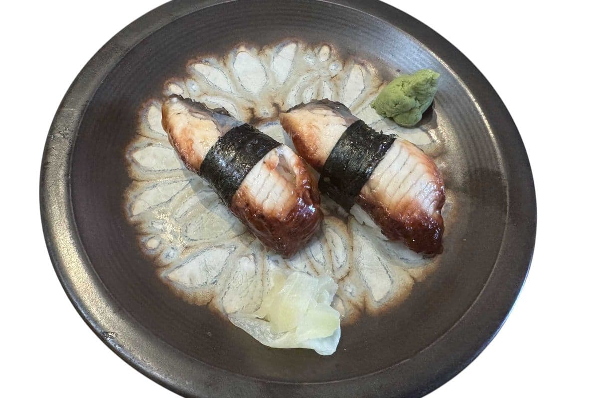 Two Pieces Sushi SA3) Unaki (Eel)