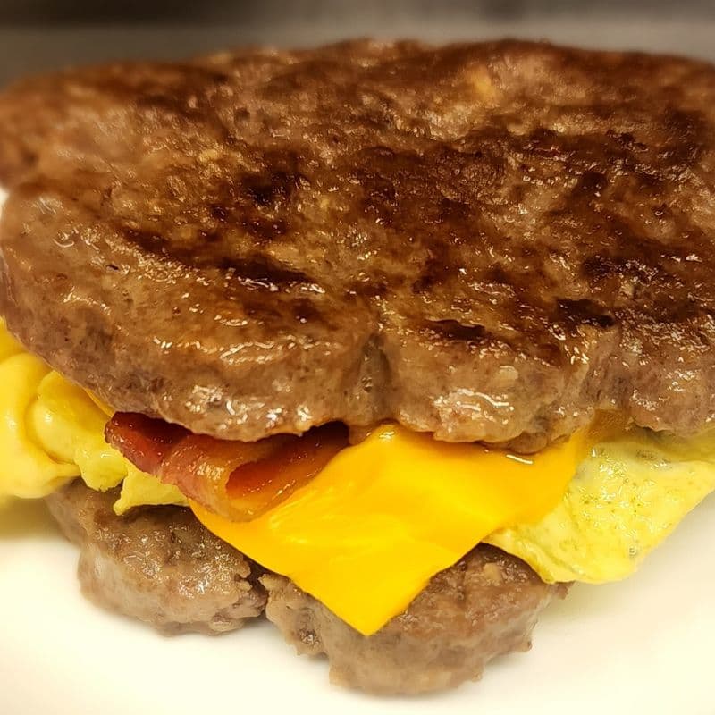 Breakfast Meat-wich