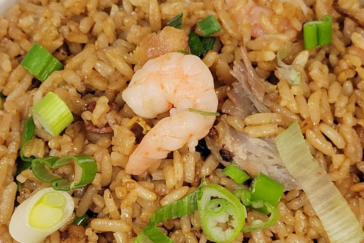 Young Chow Riz Frit / Young Chow Fried Rice (24oz)
