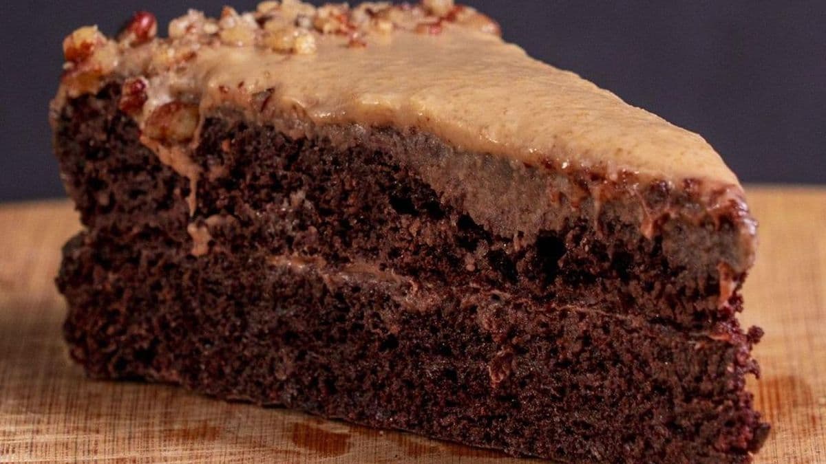 Keto Salted Caramel Cake ( 5g Net Carbs)