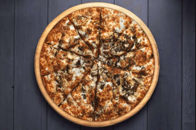 23. Single Large Chicken Pesto Pizza