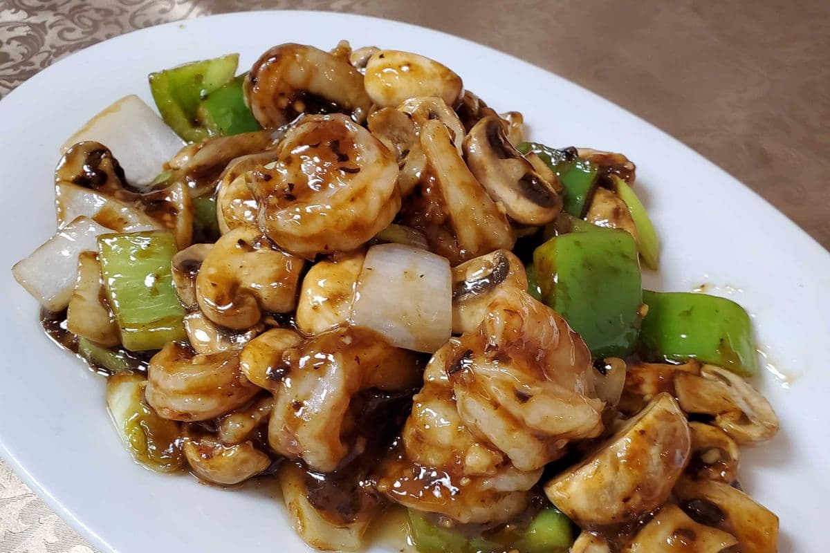 Prawns with mushroom in Black Bean Sauce
