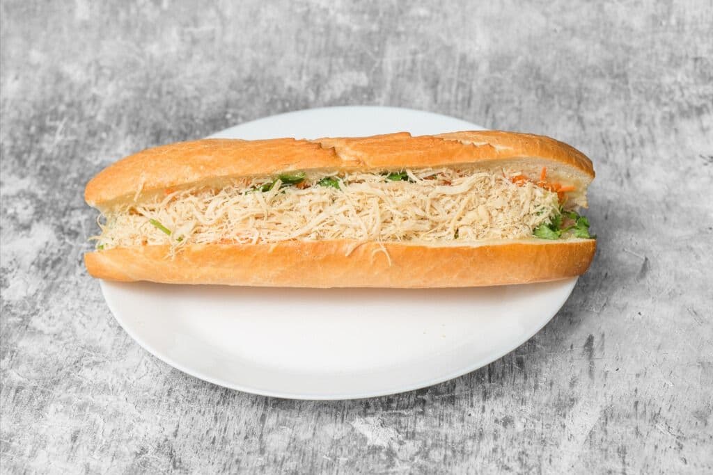 Shredded Chicken Banh Mi (Ga)