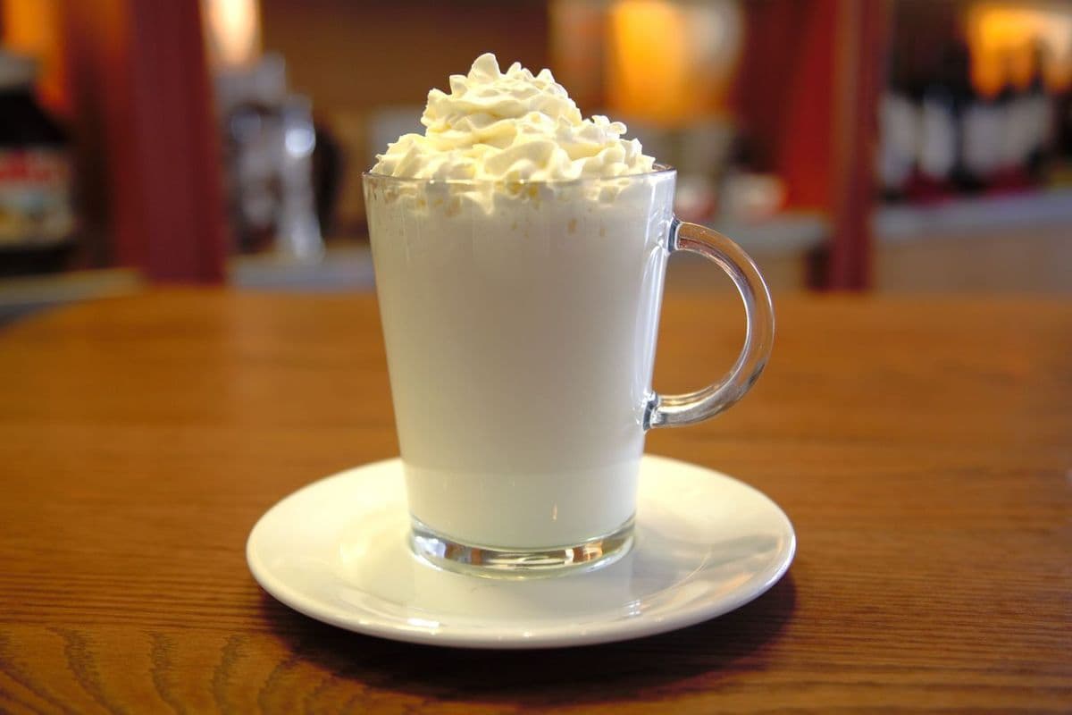 HOT WHITE CHOCOLATE 12OZ