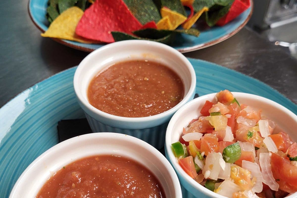 Chips and Salsa Flight (DF) (V)