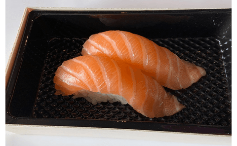 144. Salmon Sushi(2pcs)