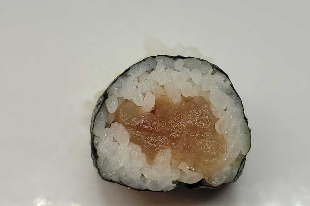 Tuna Maki (6pcs)