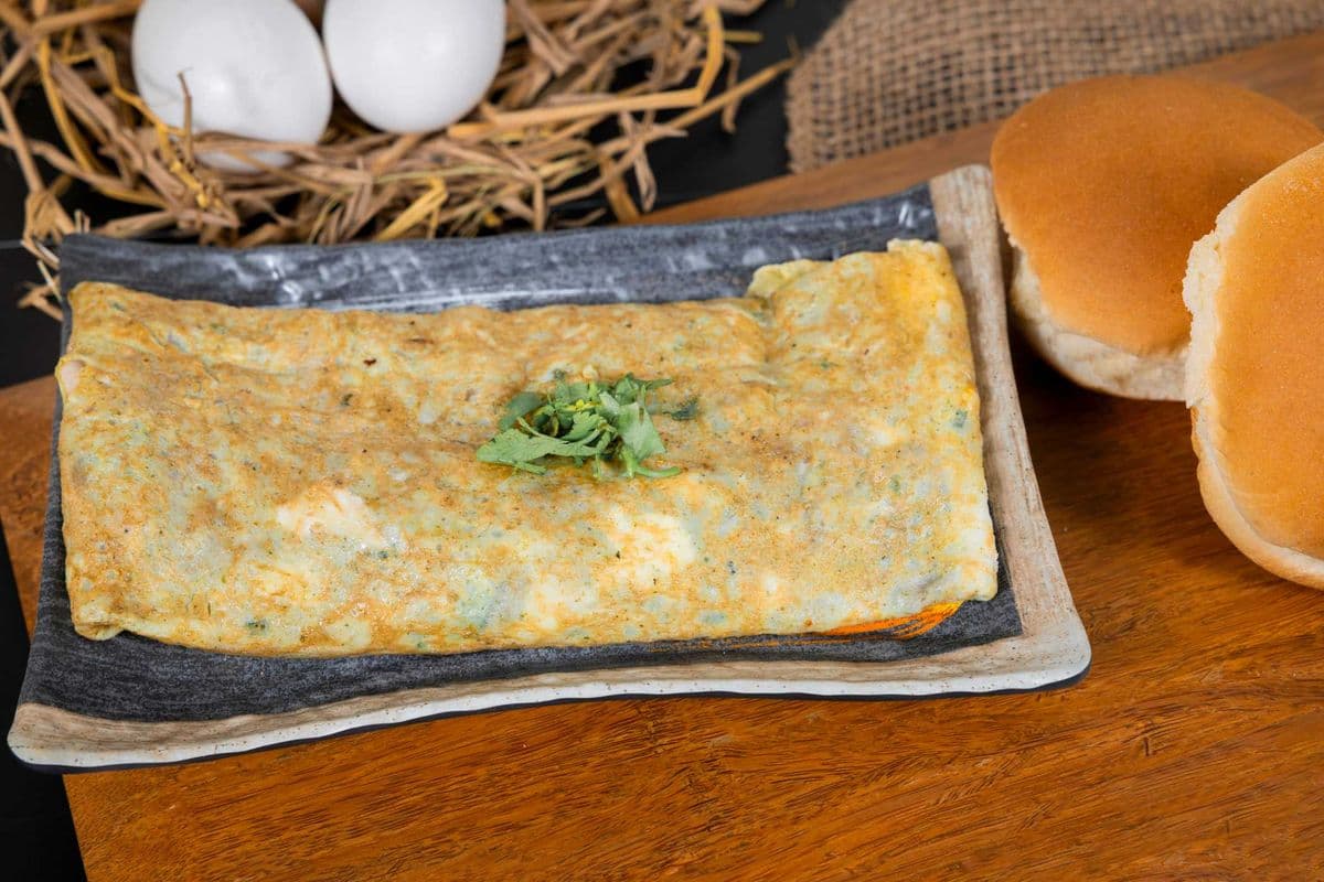Green Cheese Omlet