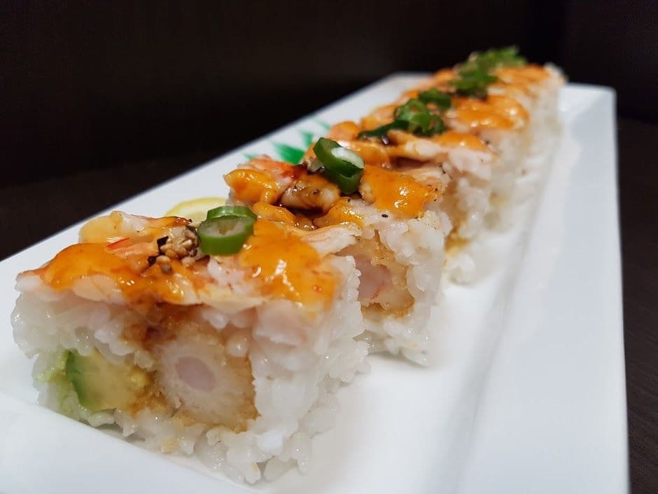 Shrimp Torched Pressed Sushi (8 pcs)