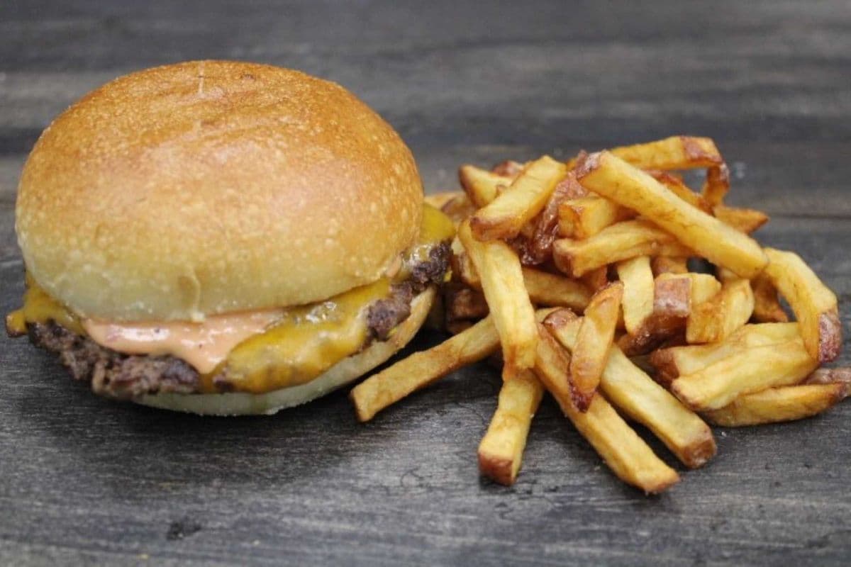 1. Kids' Cheese Burger (4 oz)