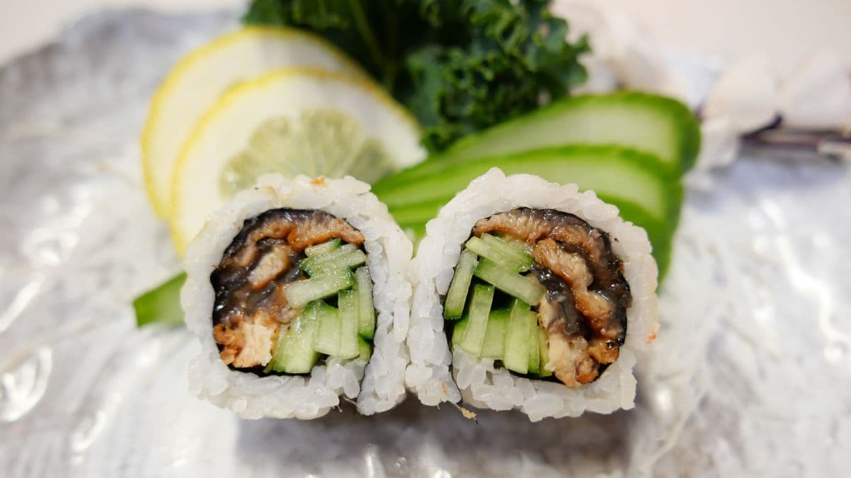 Unagi & Cucumber Roll