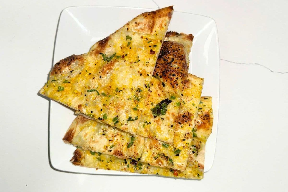 Chilli Garlic Naan
