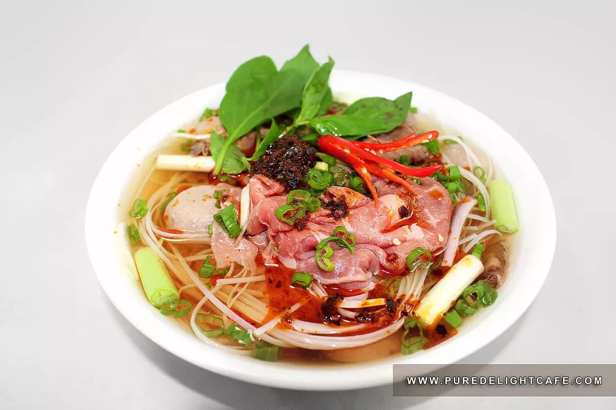 15 Rare Steak Satay Noodle Soup