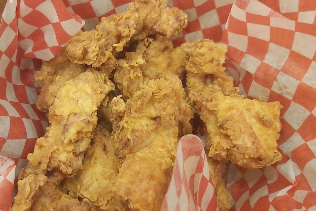 36. Poulet frit désossé / Boneless Fried Chicken