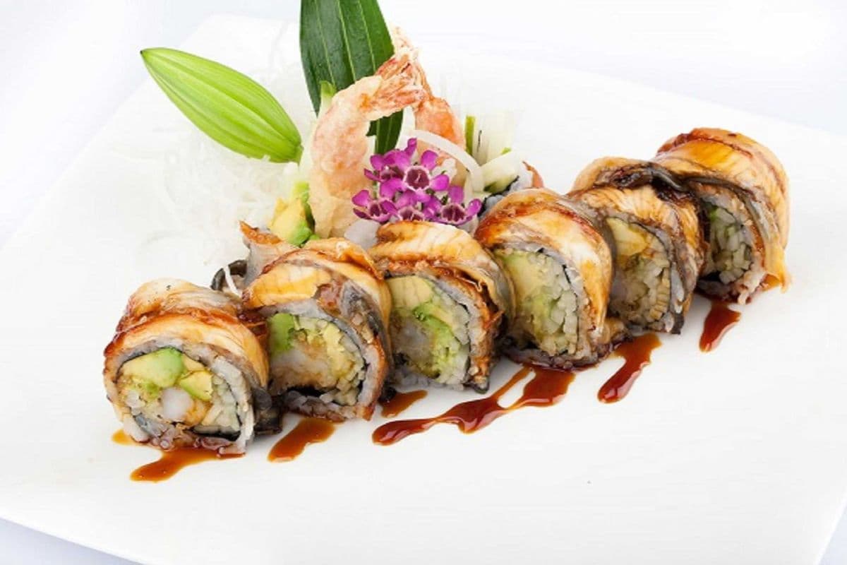 Black Dragon Roll (8 pcs)