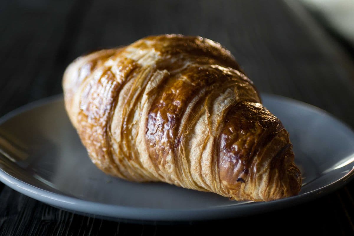 Plain Croissant (1 pc)