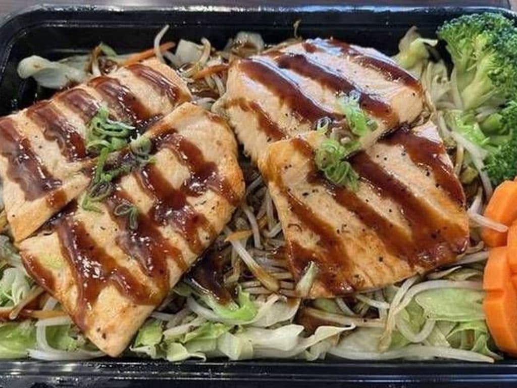 Double Salmon Teriyaki Tray (2-3 people)