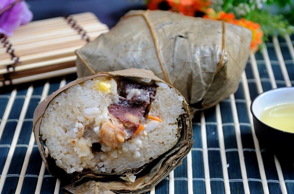 033. Sticky Rice with Pork Wrapped in Lotus Leaf(2pc)
