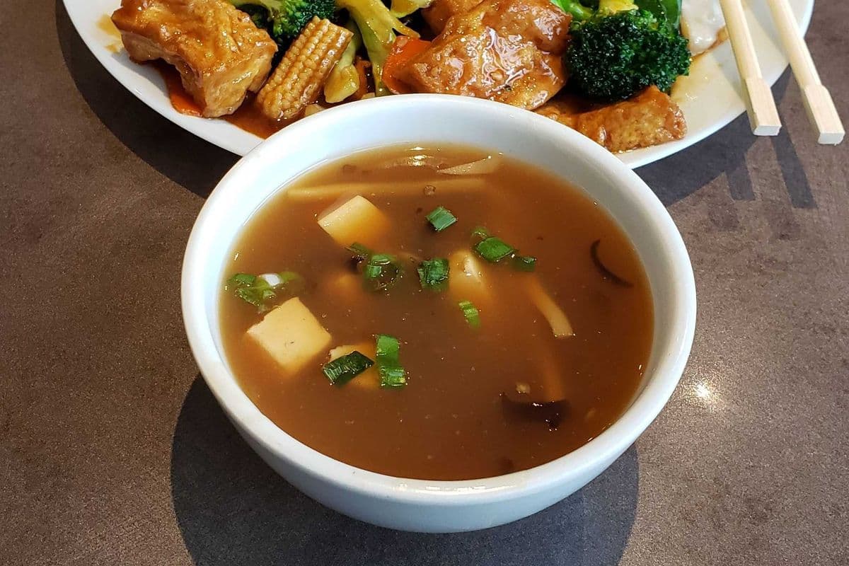 Hot ‘n’ Sour Soup (Vegetarian)
