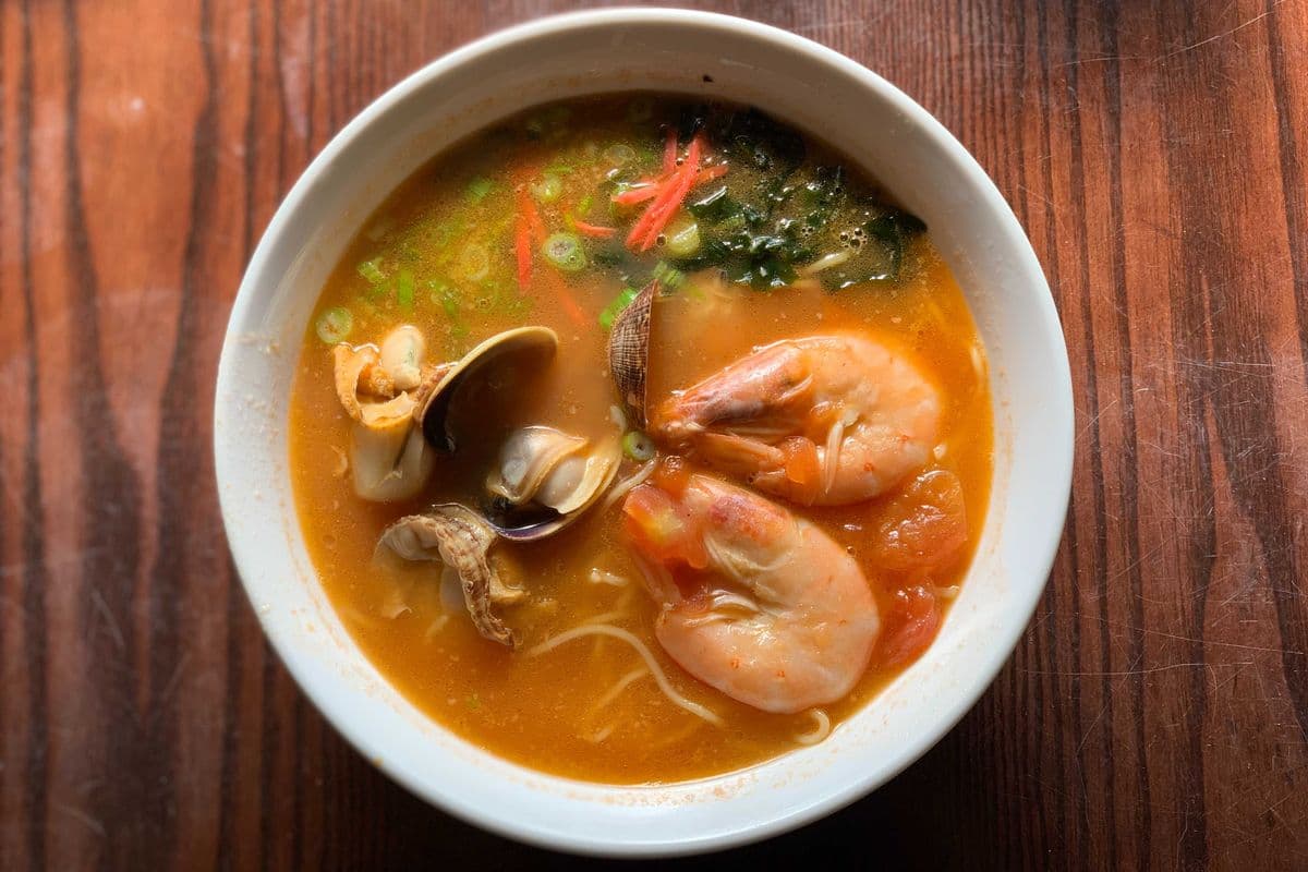 Seafood with Jumbo Scallop Ramen in tomato broth 番茄湯珍寶帶子海鮮 拉麵