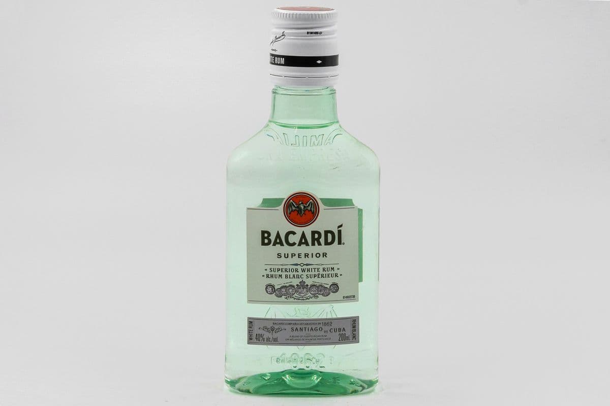 Bacardi Superior White (1 x 200ml)