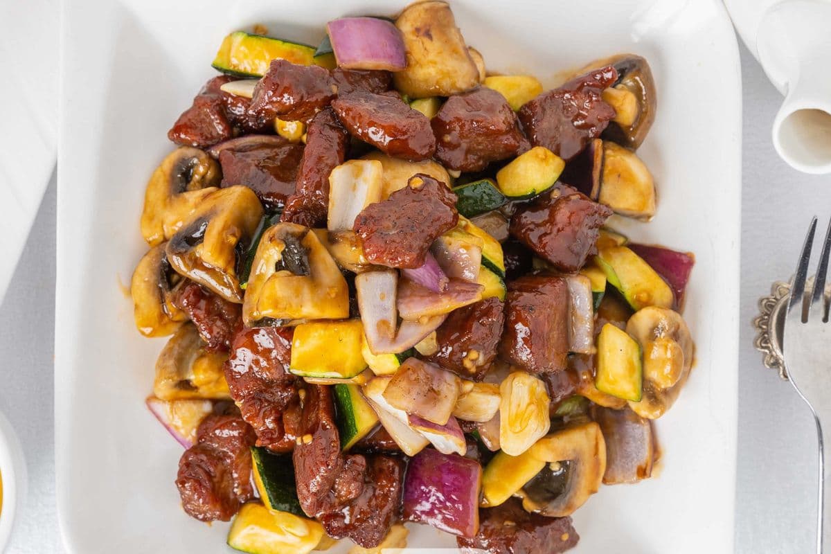 P08. Beef Tenderloin in Teriyaki Sauce