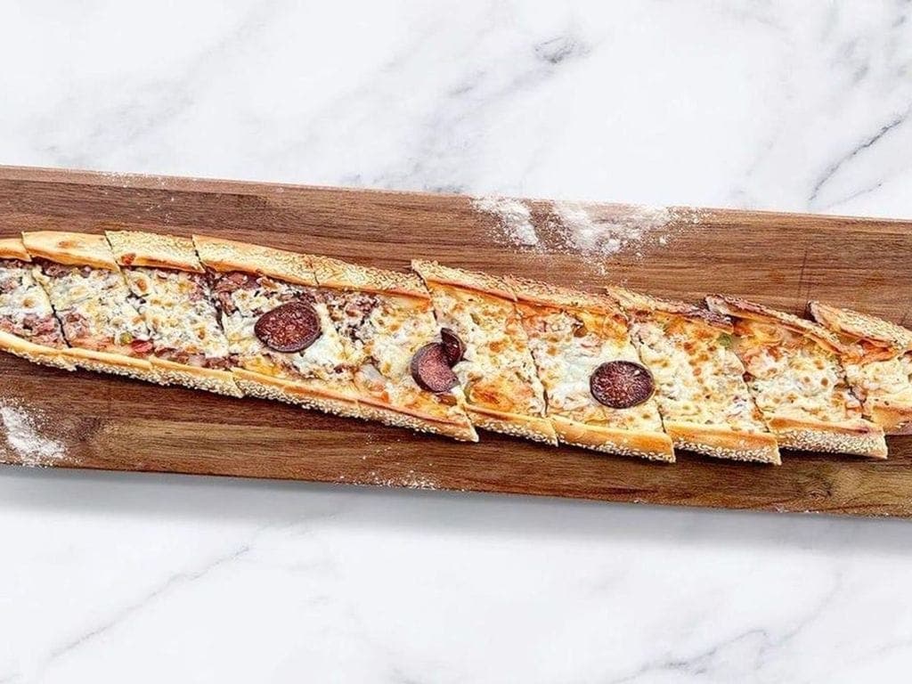 Mixed Pide (Sucuklu, Beef, Chicken)