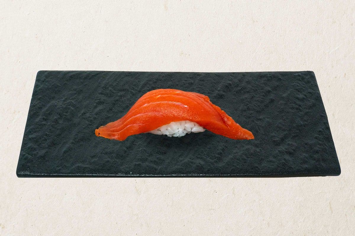 Sockeye Salmon Sushi (1 pc)