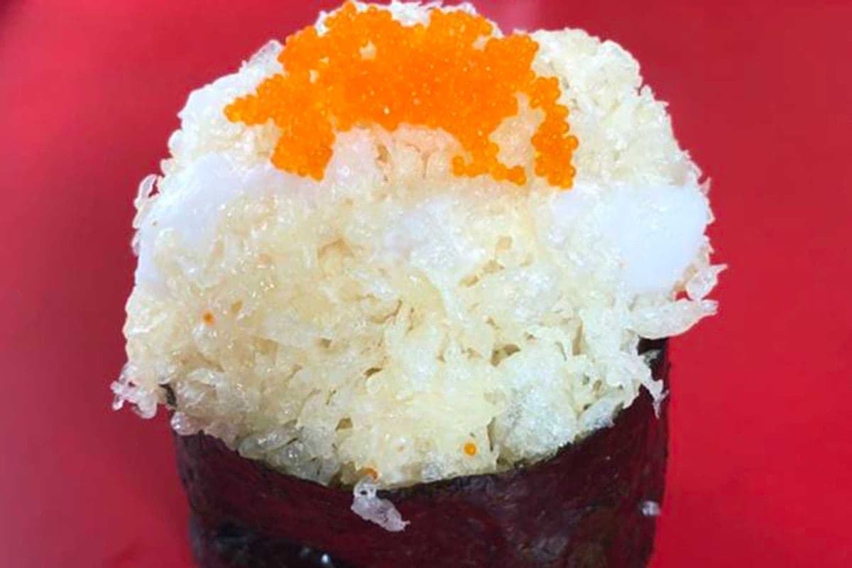 17. Nigiri crabe tempura / Crab Tempura Nigiri