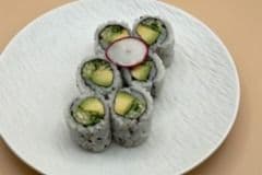 Avocado Cucumber Roll (6 pcs)