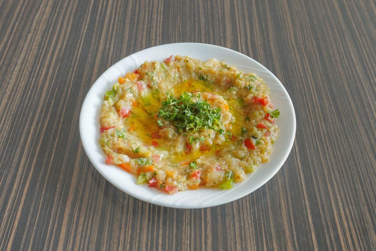 Baba Ghanooj (with One Pita Bread)