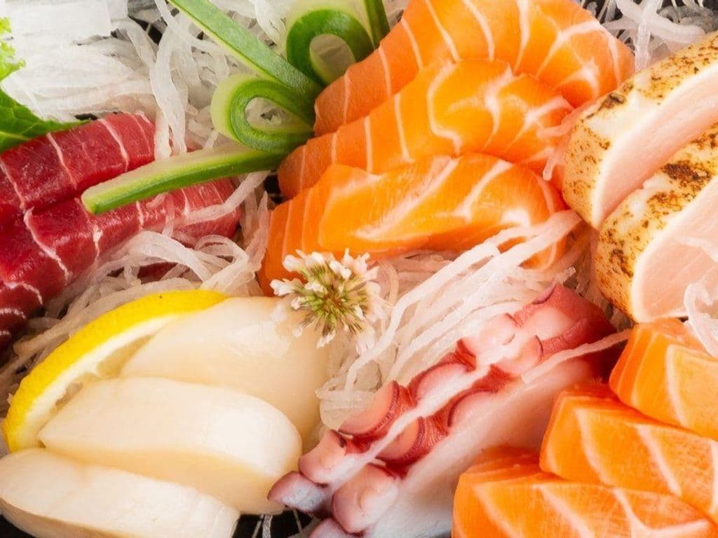 Sashimi Plate B (20 Pcs)