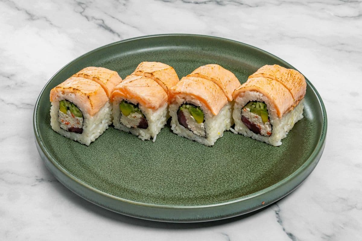 VanLove Roll (8 pcs)