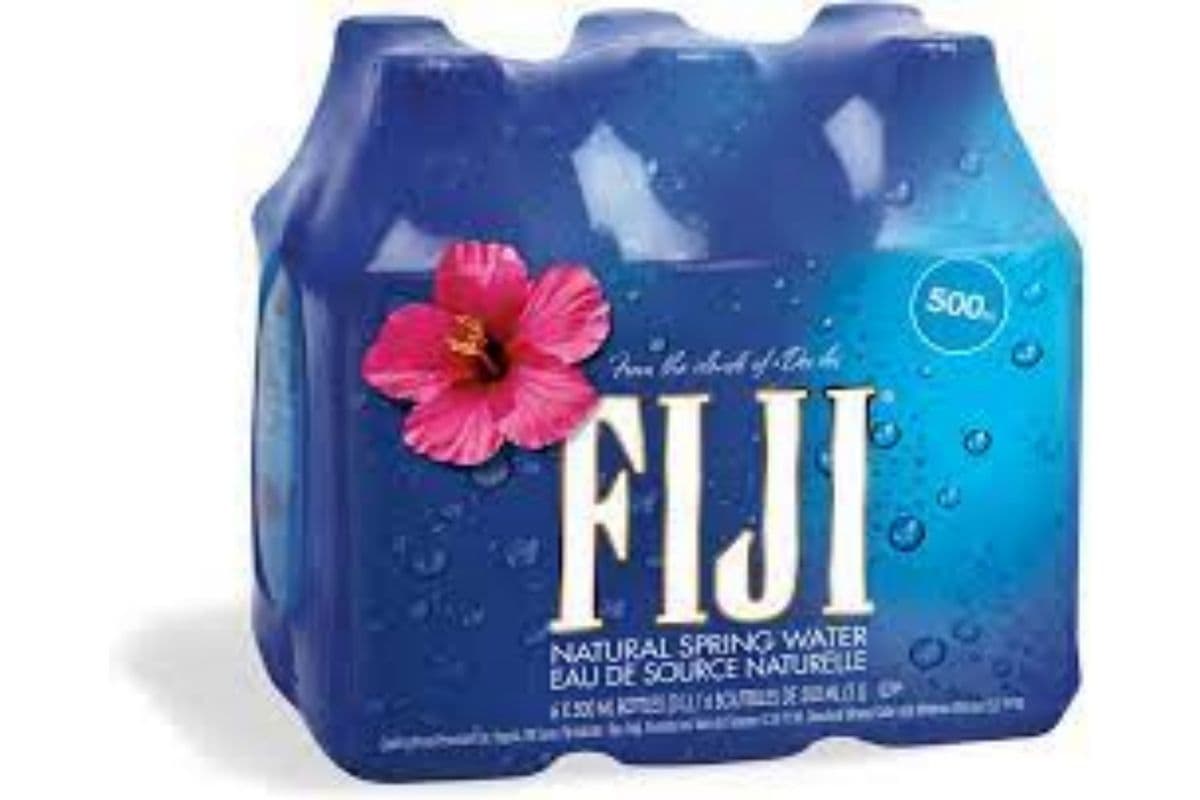 Fiji Water (500 ml x 6 Bottles)
