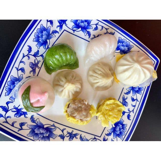 Assorted DIM SUM Box (8) / 五彩点心盒 -C42