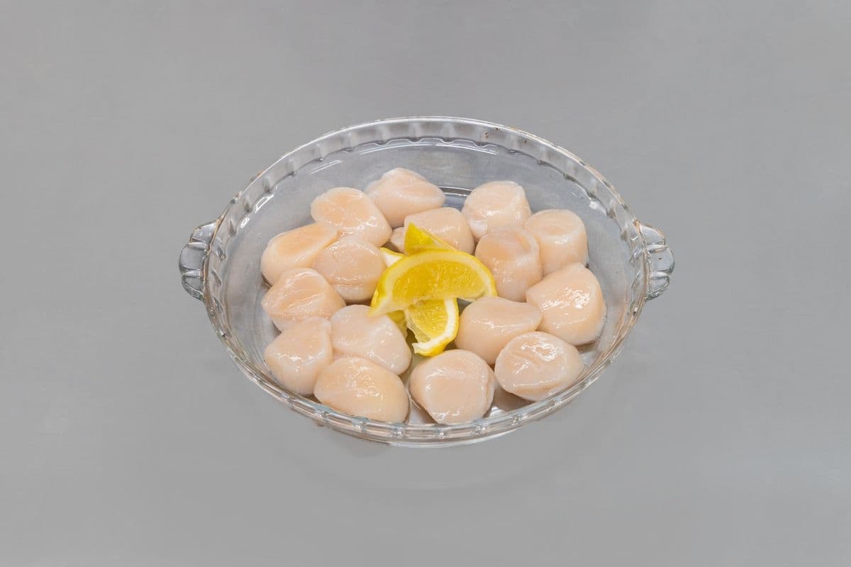 Jumbo Hokkaido Scallops (1 lb)
