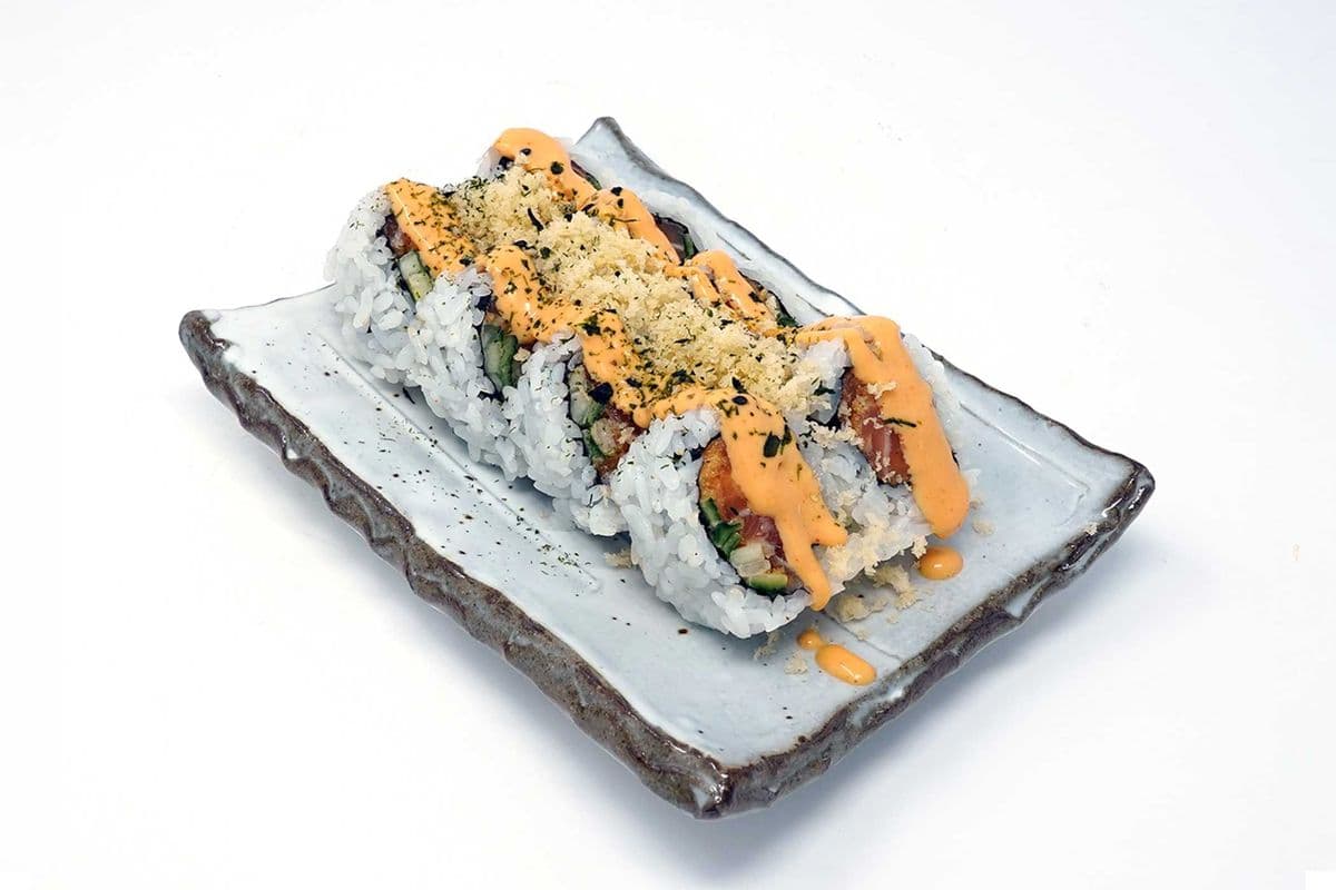 Crunch Salmon Roll (8 pcs)