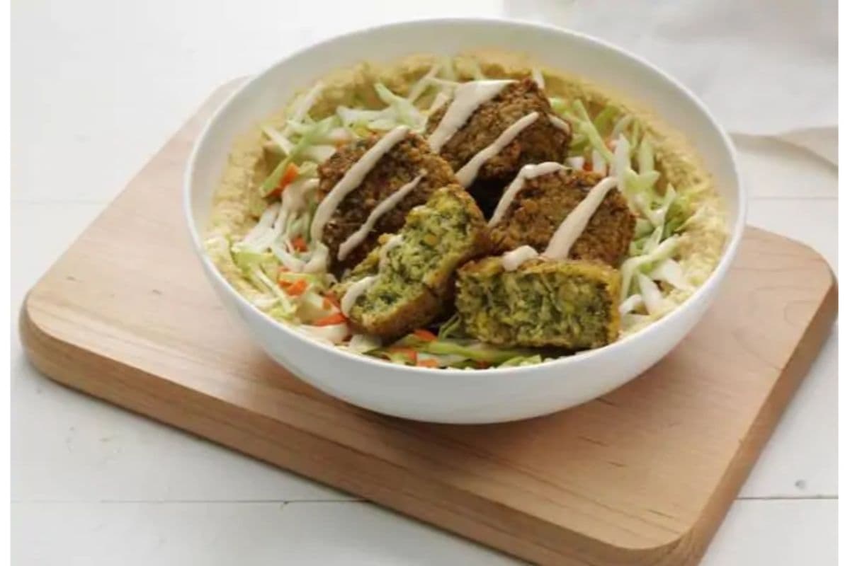 Hummus Falafel with Pita