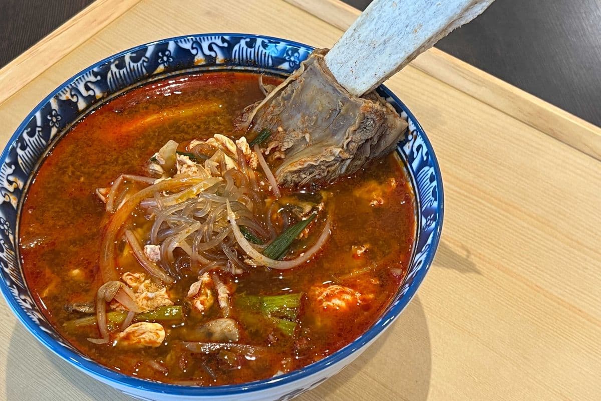 Spicy Beef Rib Soup 갈비 육개장