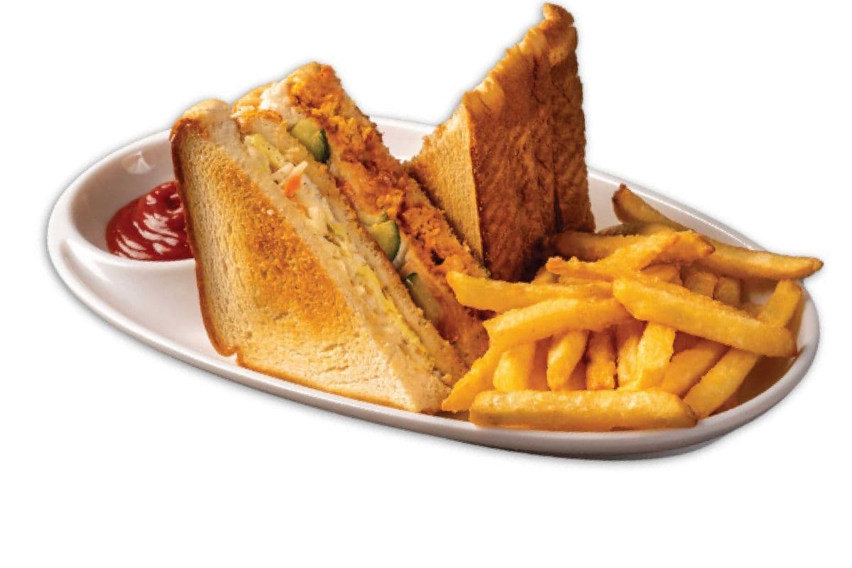 BBQ Chicken Club Sandwich