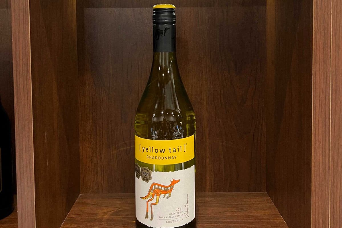 Chardonnay - Yellow Tail (Australia) (1 x 750 ml)