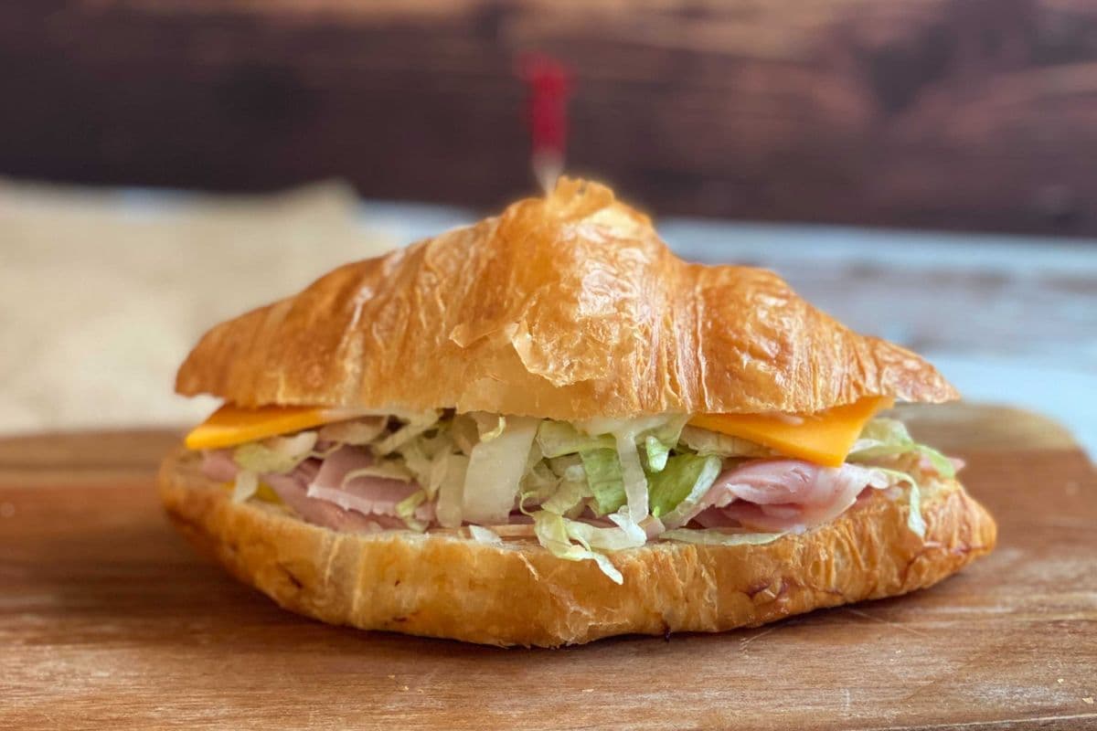 Ham & Cheese Croissandwich