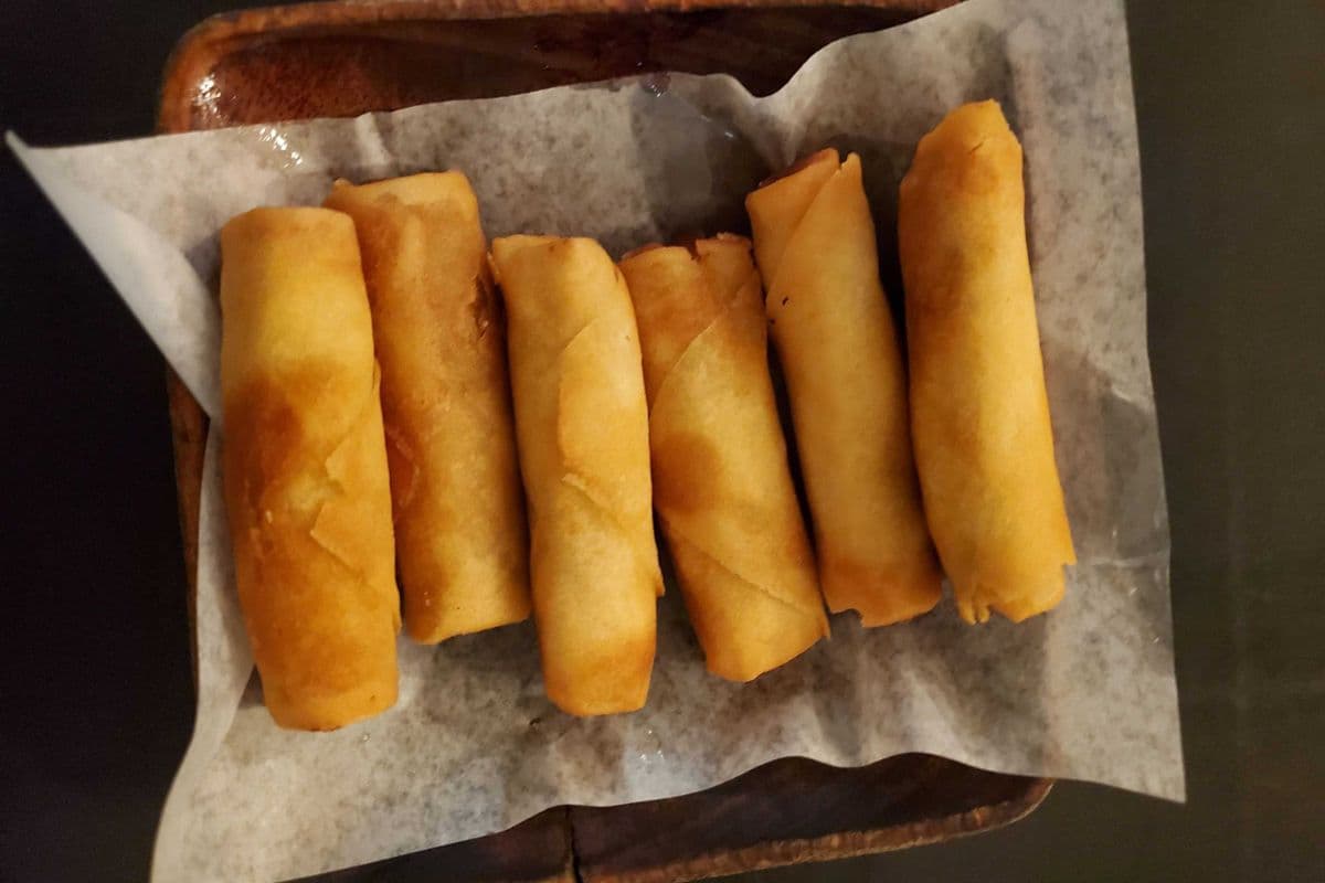 A3. Vegetable Spring Rolls (6 Pcs)