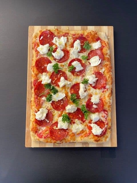 King Pepperoni Pizza