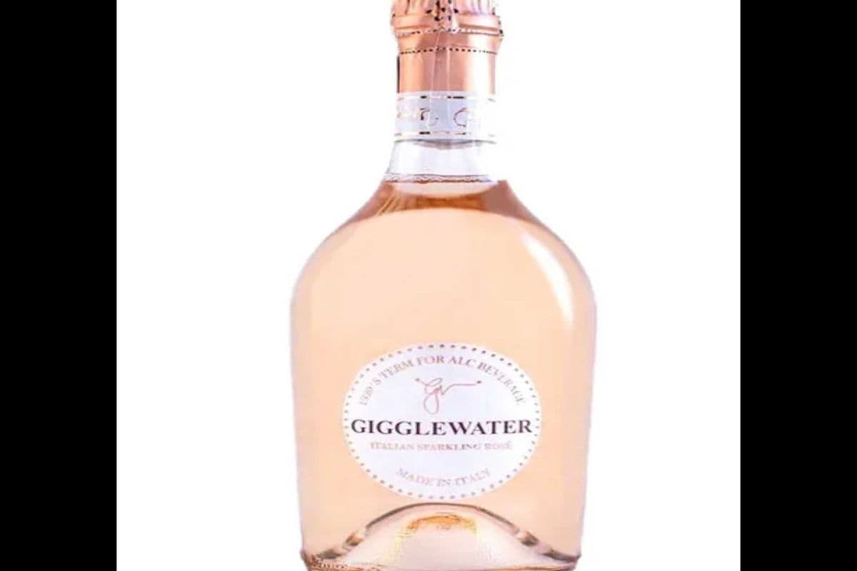Gigglewater Prosecco Rose (750 ml) (1 x 750 ML) (1 x 750 ml )