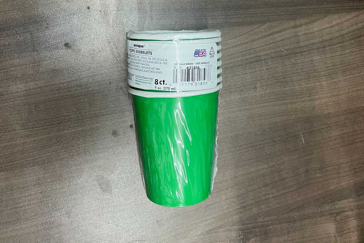 8 Emerald Green Cups 9oz (9oz x 8)