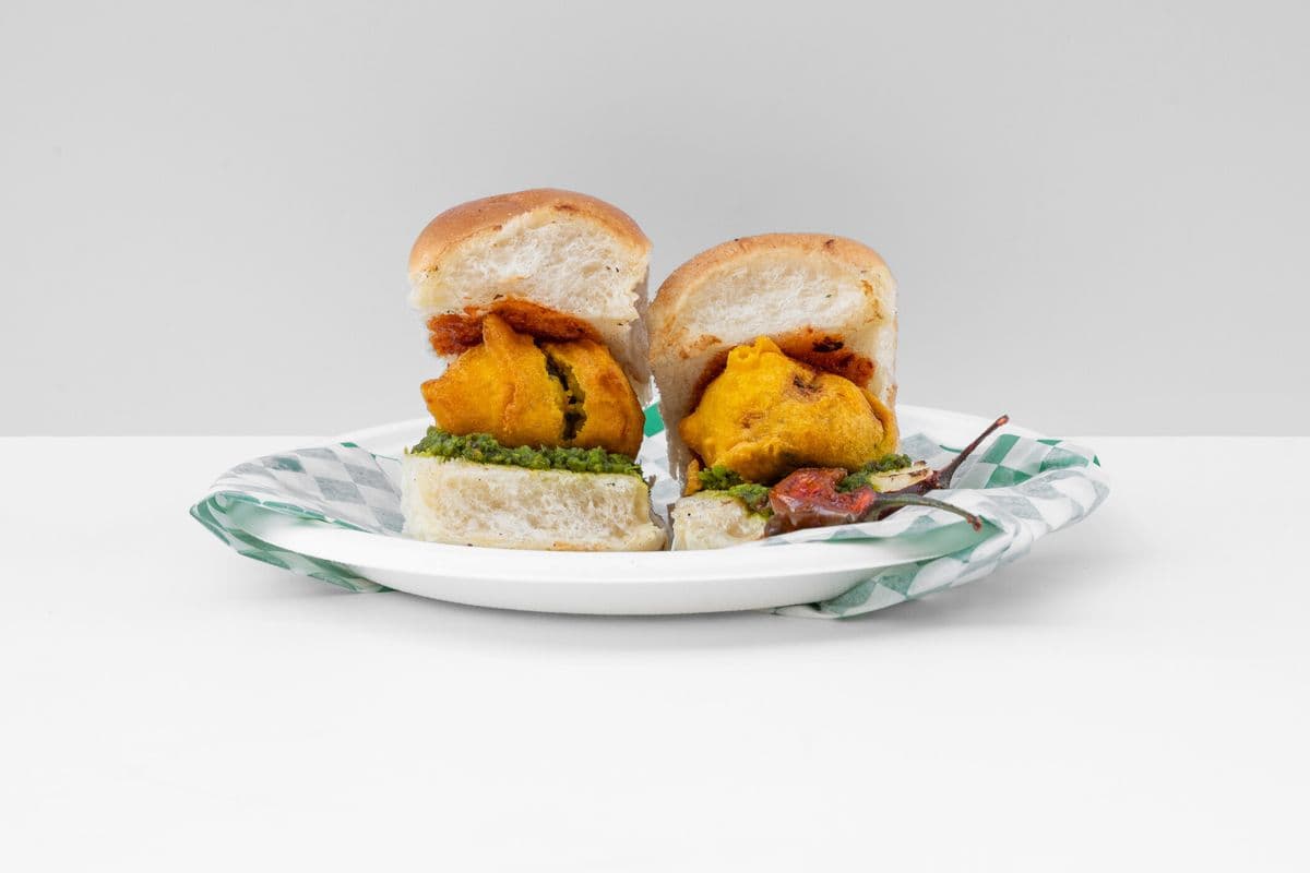 Bombay Vada Pao (2 pcs)