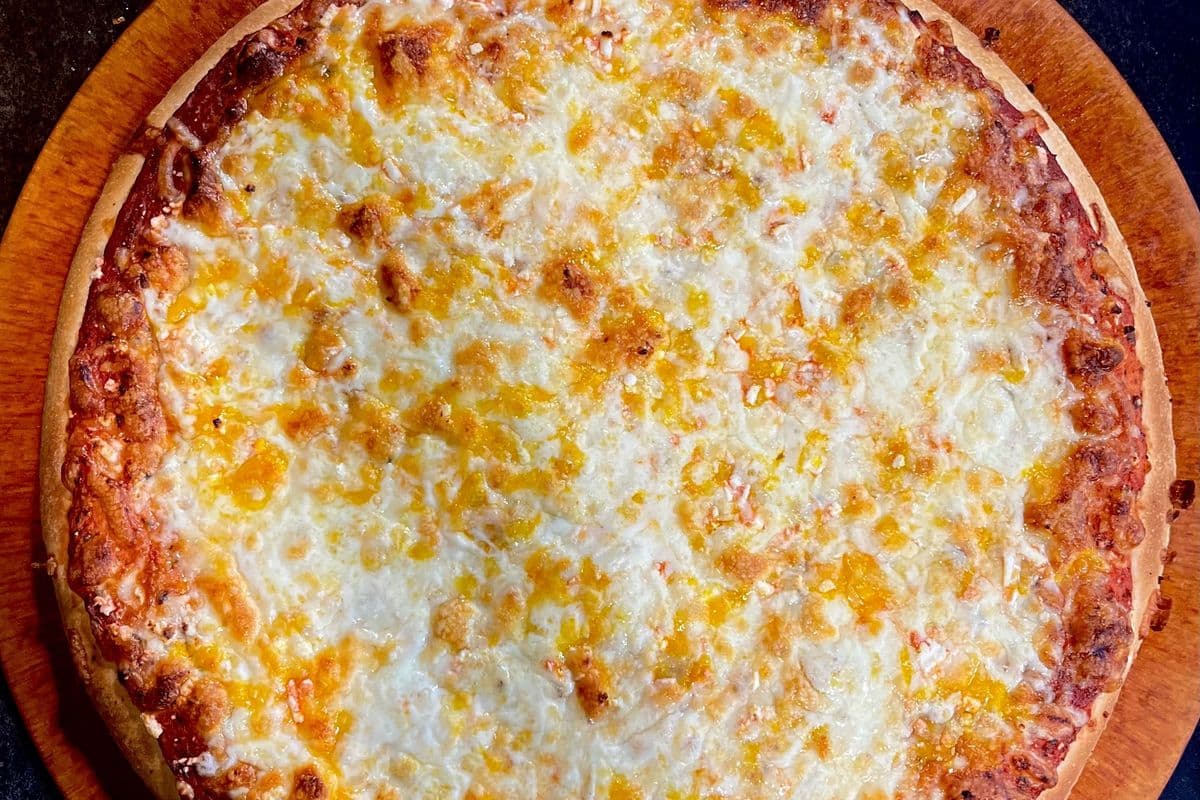 7. 14" Large Four Cheese Pizza