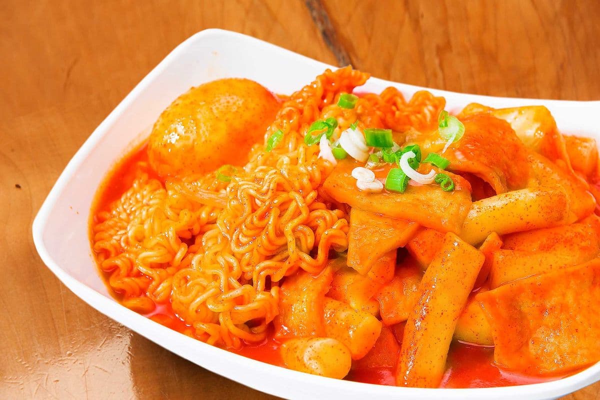 Ra-bokki / 라볶이
