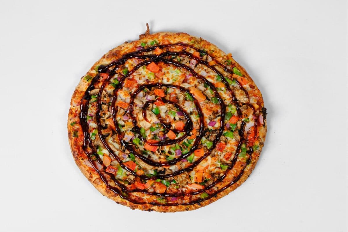 Large BBQ Chicken Pizza